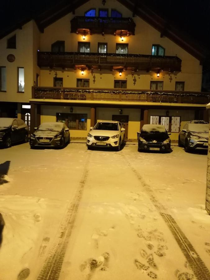 Hotel Casa Poenaru Kimpulung Mołdawski Zewnętrze zdjęcie